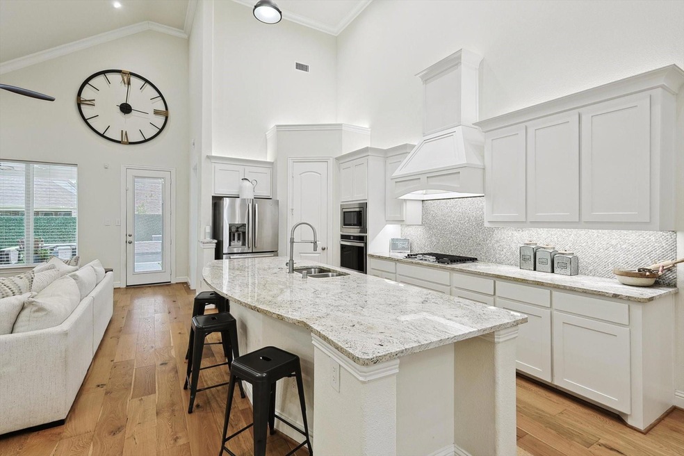 102 Spanish Bluebell Dr, Wylie, TX 75098 - photo 1