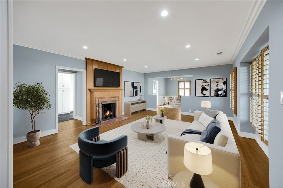 Under Contract $1,149,000