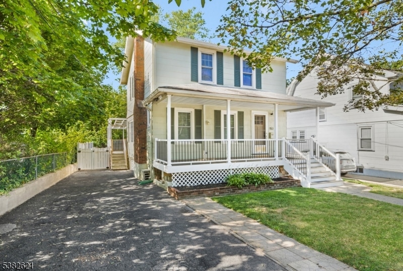 For Sale $629,900