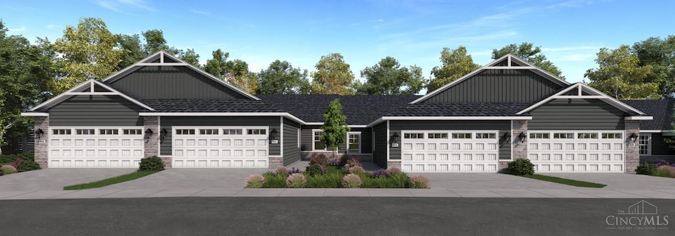 6840 Traditions St, Middletown, OH 45044 - photo 1