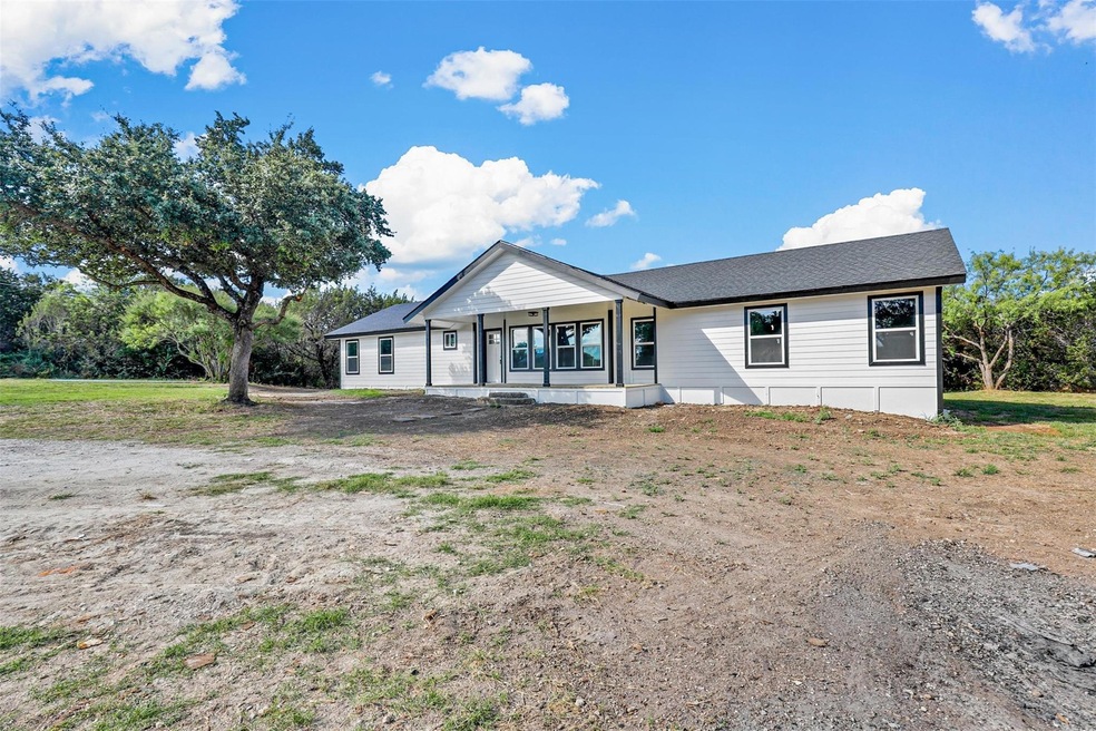 3321 Quail Ridge Ct, Granbury, TX 76049 - photo 1