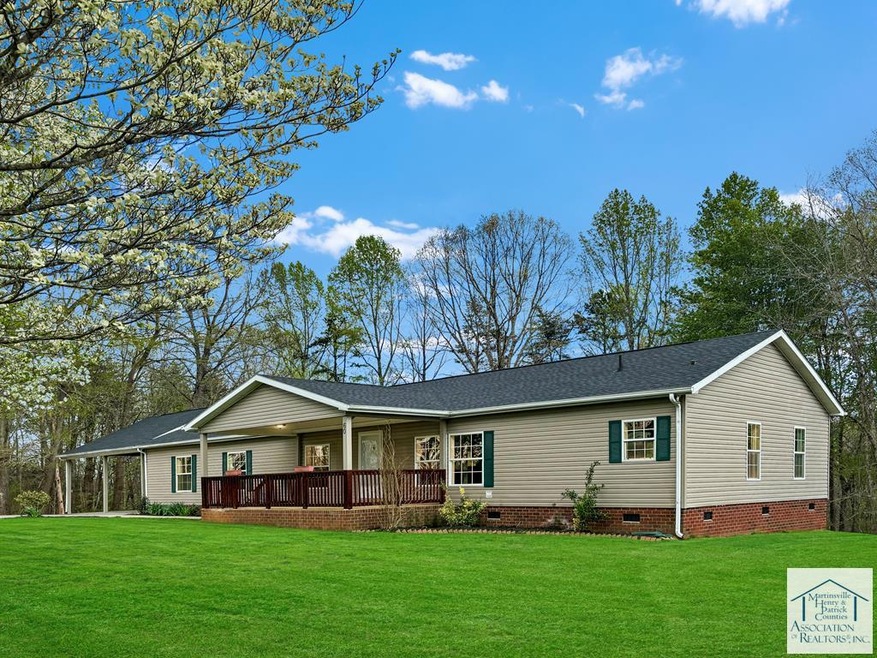 61 Kilby Rd, Martinsville, VA 24112 - photo 1