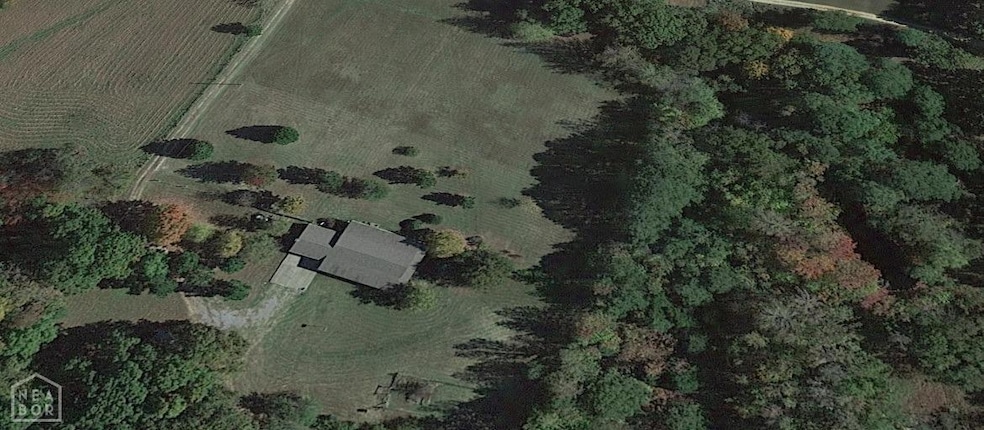 1897 Greene 737 Rd, Paragould, AR 72450 - photo 1