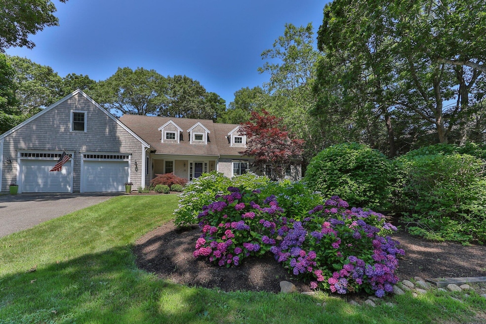 1-web-or-mls-35-angus-way
