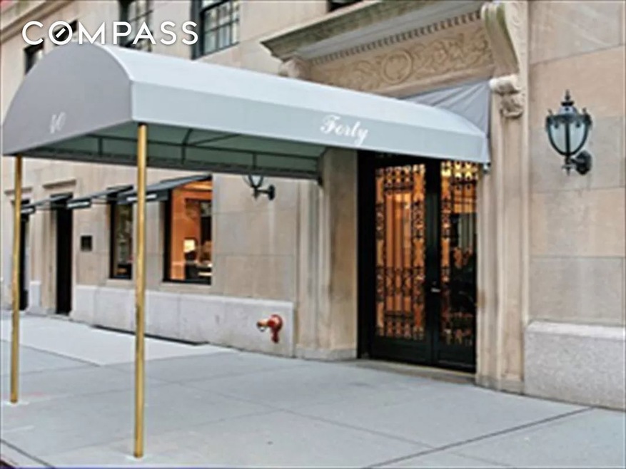 40 E 66th St unit 8C, New York, NY 10065 - photo 1