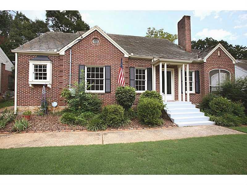 Exterior Front. Charming brick home with 3 bedroom