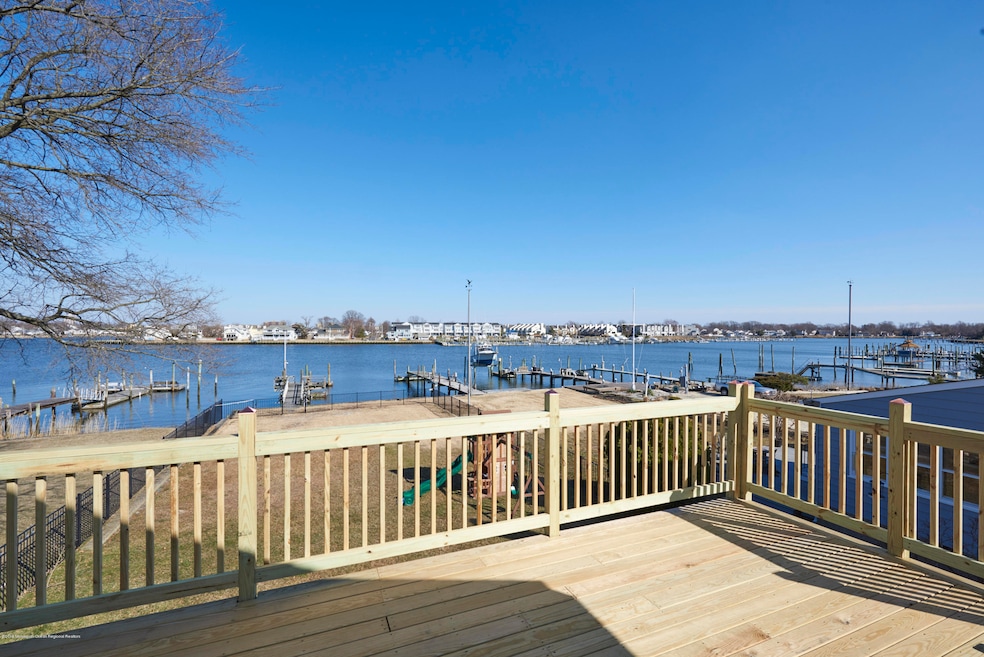 189 Comanche Dr, Oceanport, NJ 07757 - photo 1