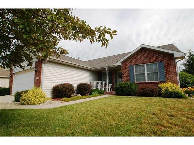 2048 Southridge Dr, Frankfort, IN 46041 - photo 1