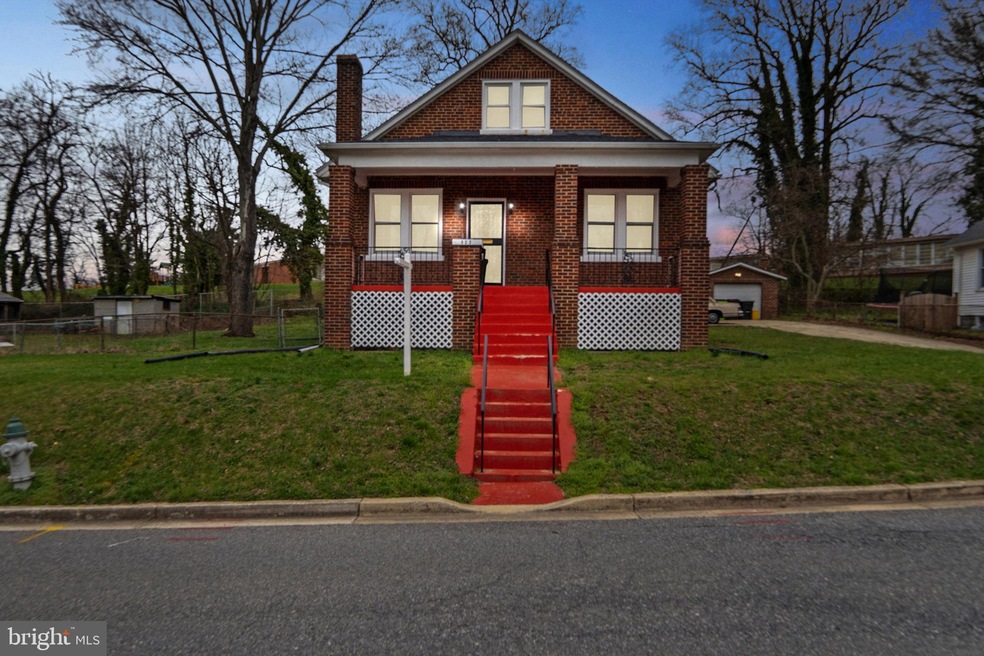 522 Capitol Heights Blvd, Capitol Heights, MD 20743 - photo 1
