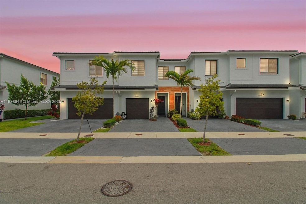 10844 SW 232nd Terrace, Princeton, FL 33032 - photo 1