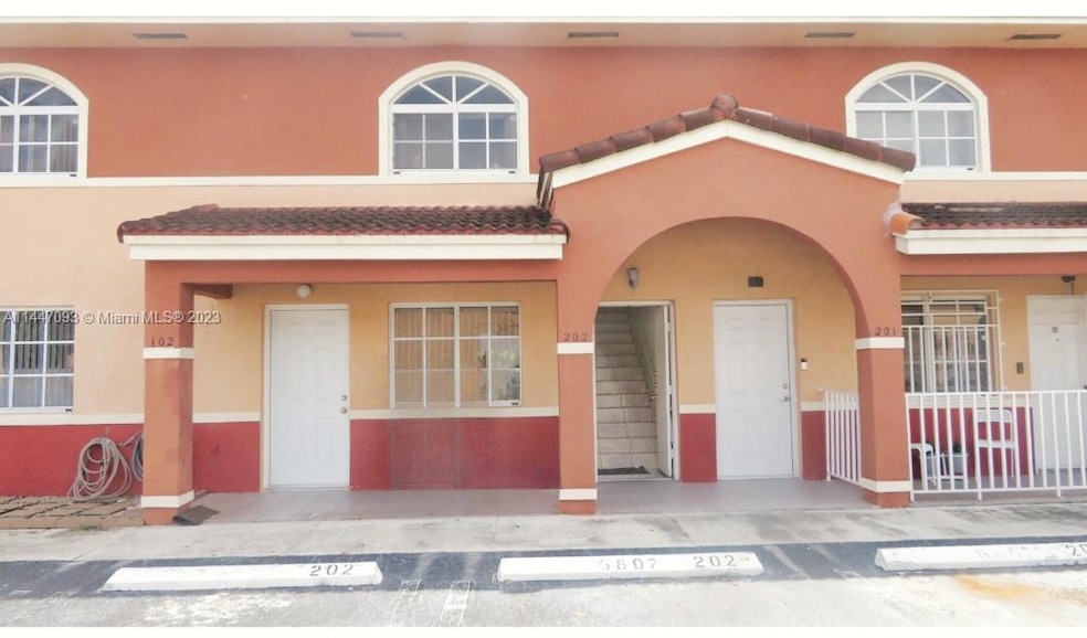 Sold $298,000 • Co-Listing Agent