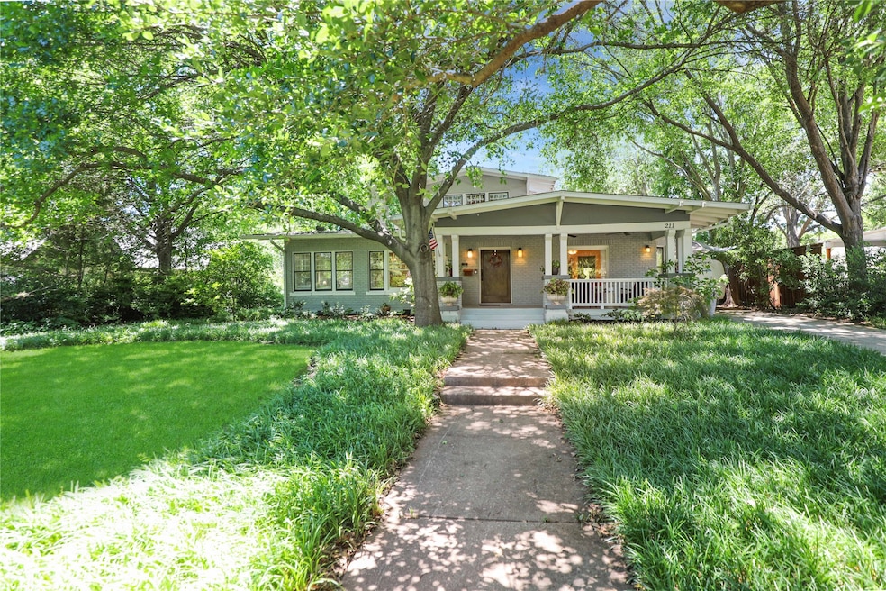For Sale $945,000 • Co-Listing Agent