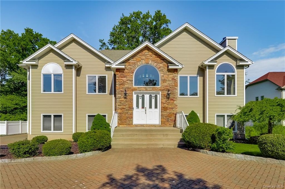 15 Stern Place, Congers, NY 10920 - photo 1