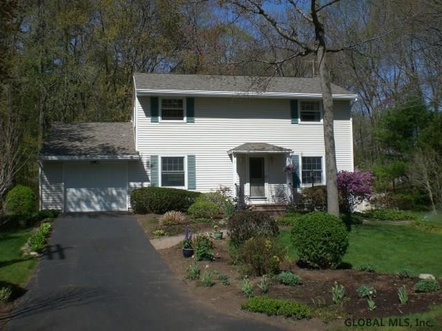 5 Village Ln, Clifton Park, NY 12065 - photo 1