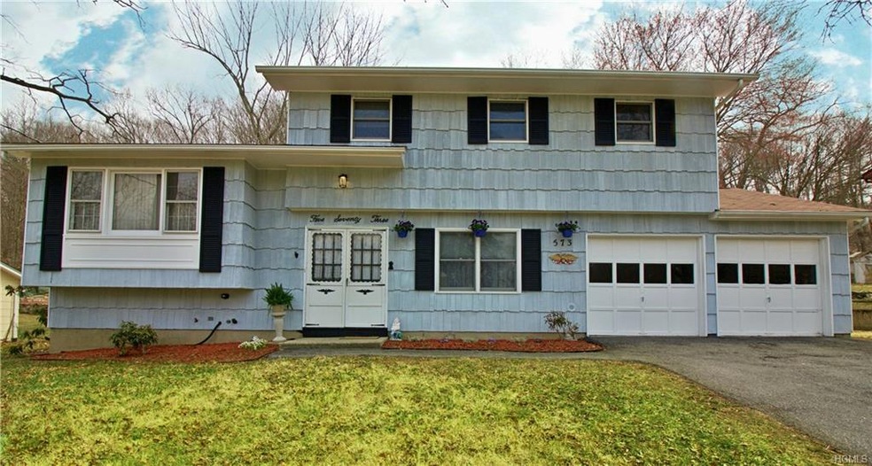 573 Westbrook Dr, Cortlandt Manor, NY 10567 - photo 1