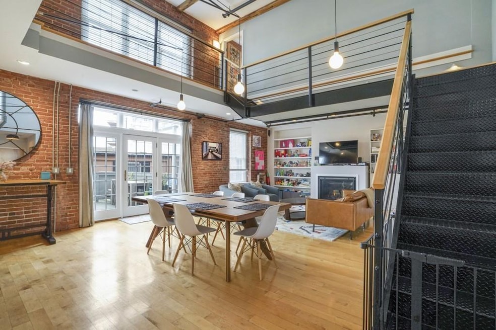 8 Newcomb St unit 5, Boston, MA 02118 - photo 1