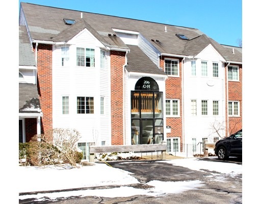 206 Tall Oaks Dr unit E, South Weymouth, MA 02190 - photo 1