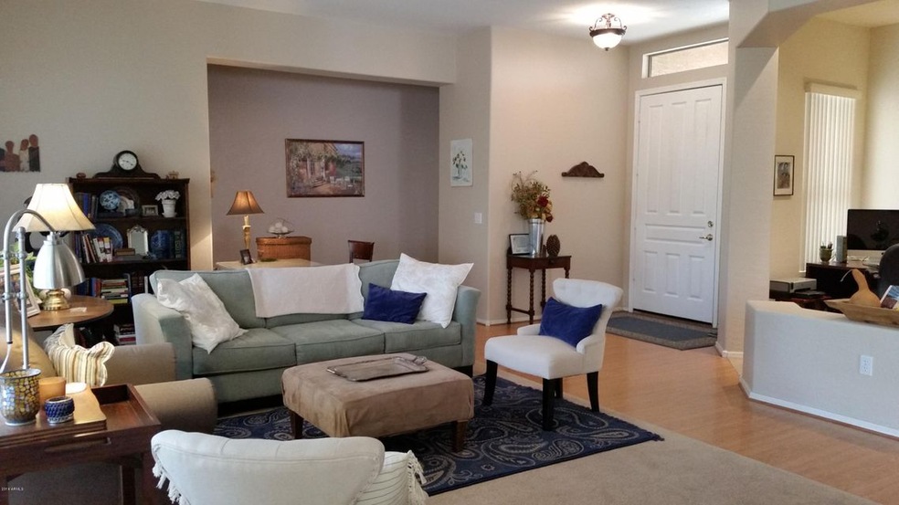Formal LIving & Dining-3892
