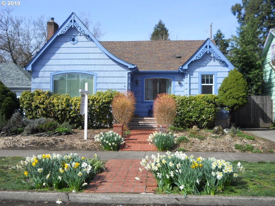 860 Polk St, Eugene, OR 97402 - photo 1