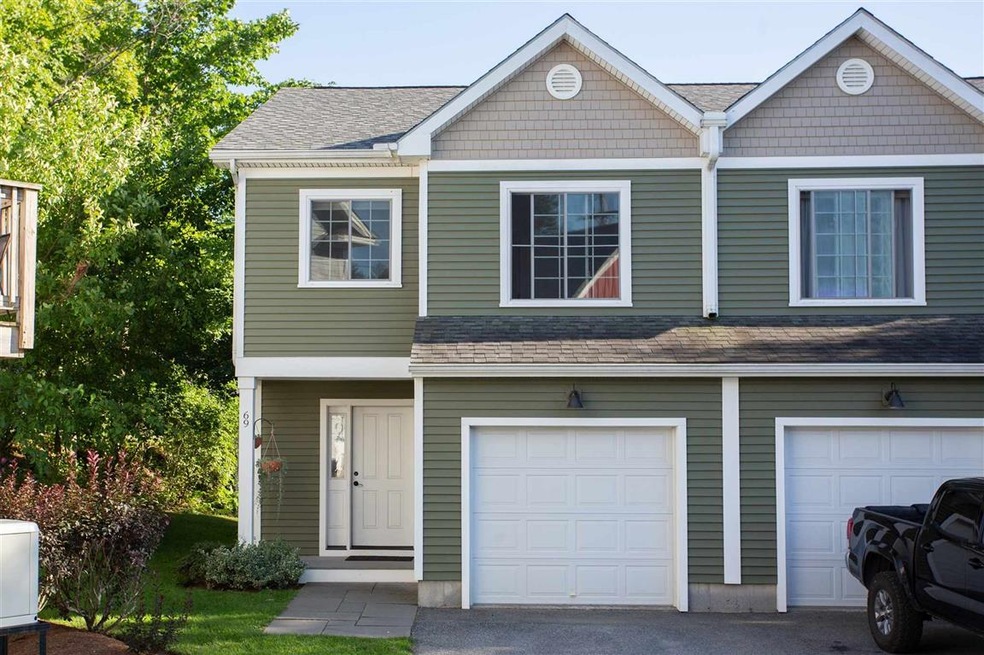 69 Railroad St, Richmond, VT 05477 - photo 1