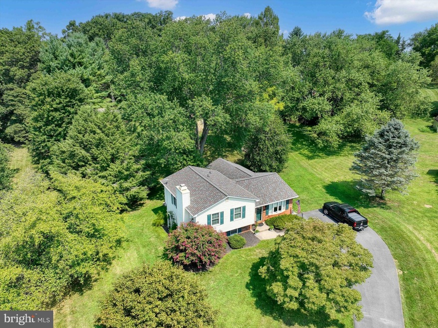 292 Maes Ct, Sykesville, MD 21784 - photo 1