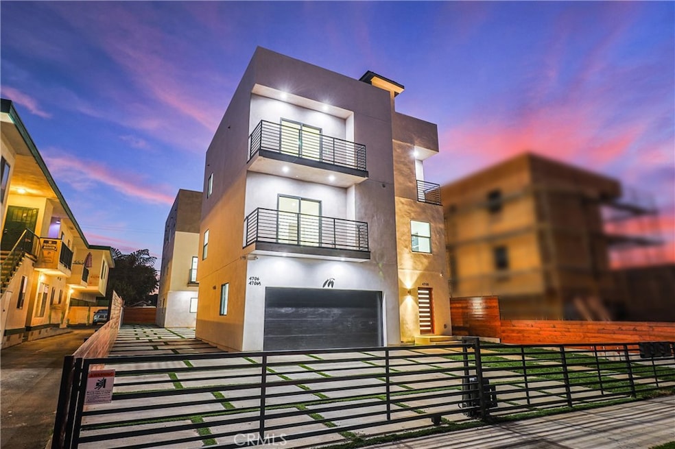 4708 W 17th St, Los Angeles, CA 90019 - photo 1