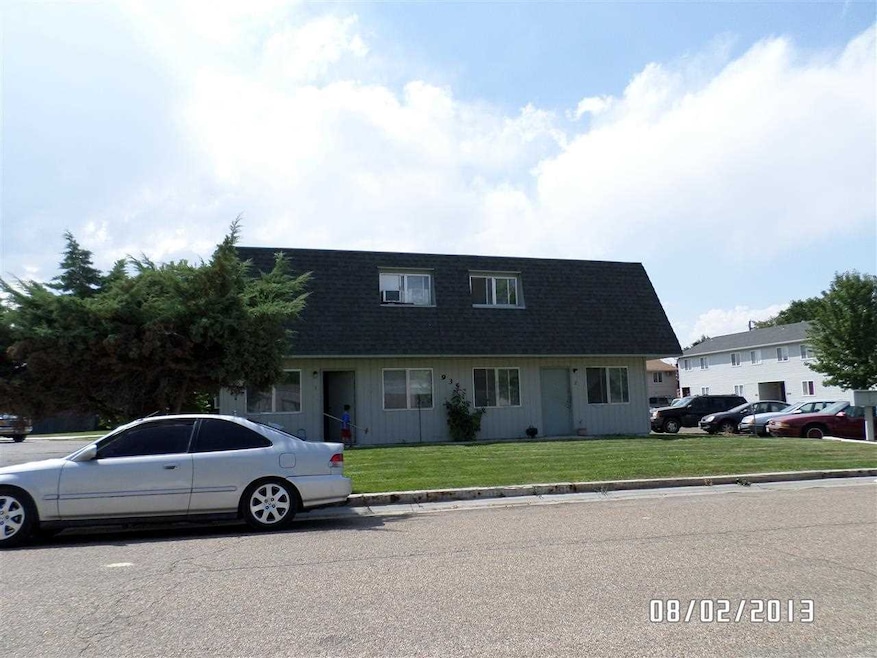 935 Maple St, Nampa, ID 83686 - photo 1