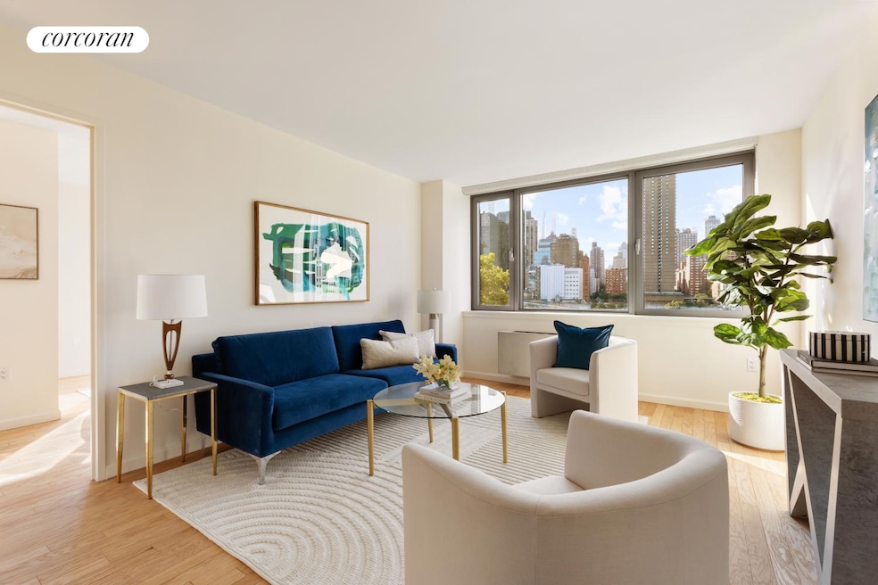 Sold $1,280,000 • Co-Listing Agent