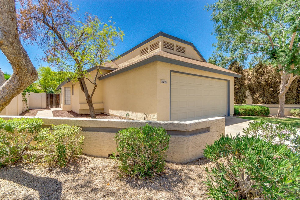 5237 W Jupiter Way N, Chandler, AZ 85226 - photo 1