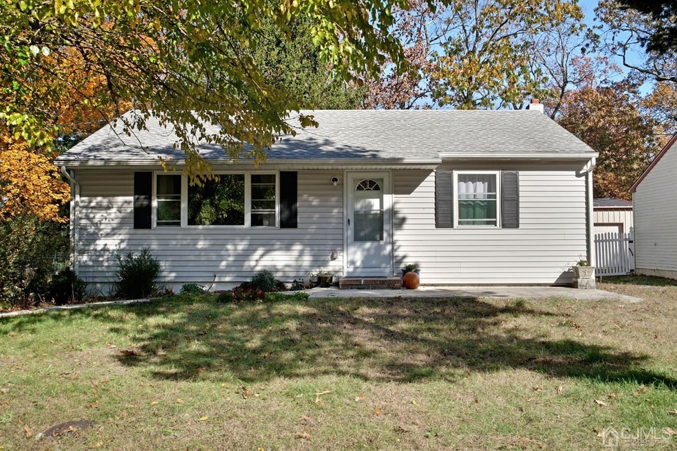 27 W Cloverdale Ave, Pine Hill, NJ 08021 - photo 1