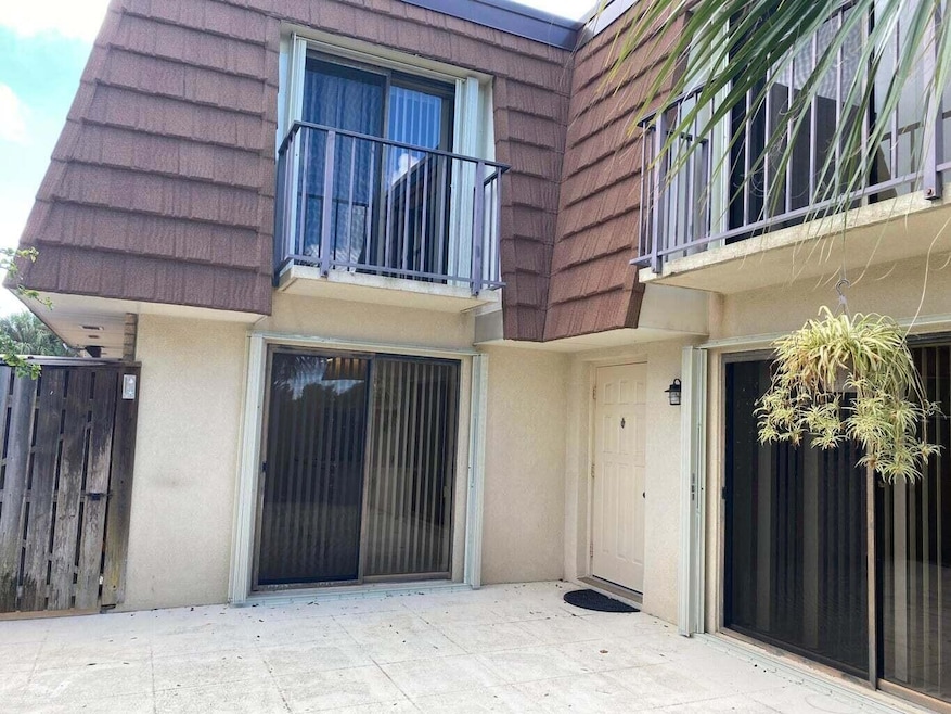 2811 28th Ct, Jupiter, FL 33477 - photo 1