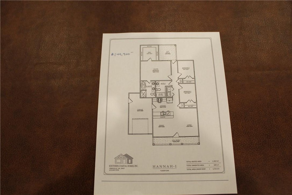 284 Bridgewater Ln, Darien, GA 31305 - photo 1