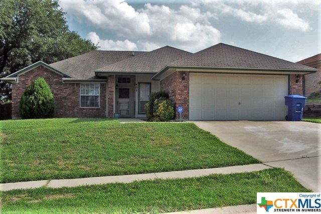 405 John Henry Cir, Copperas Cove, TX 76522 - photo 1