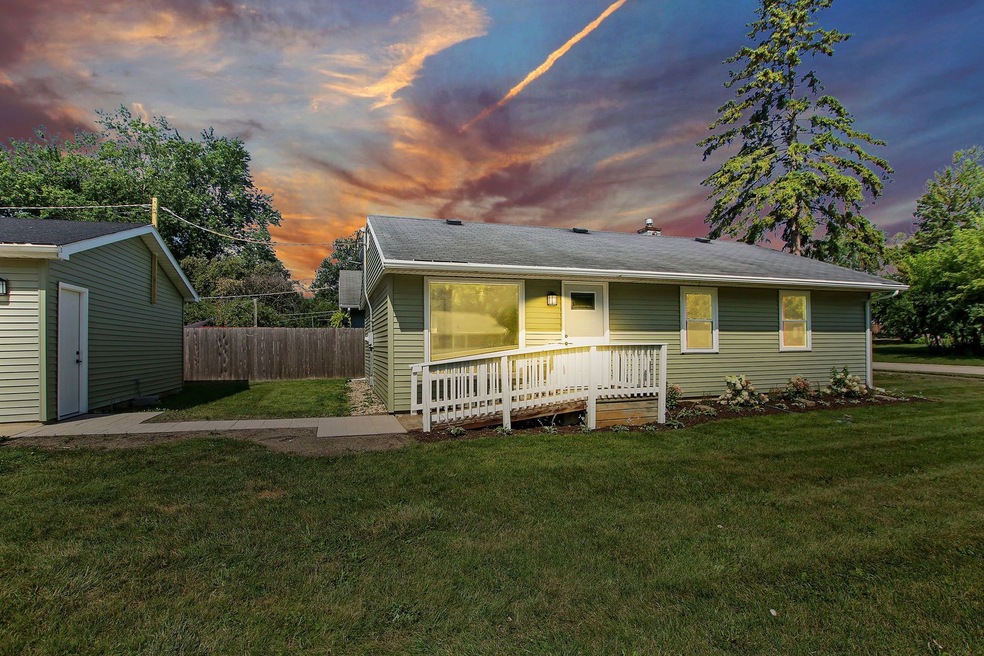 2701 20th St, Zion, IL 60099 - photo 1