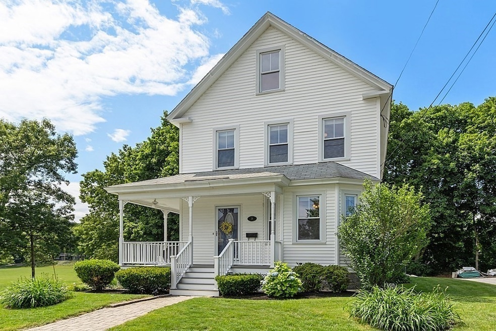 39 Adams St, North Chelmsford, MA 01863 - photo 1