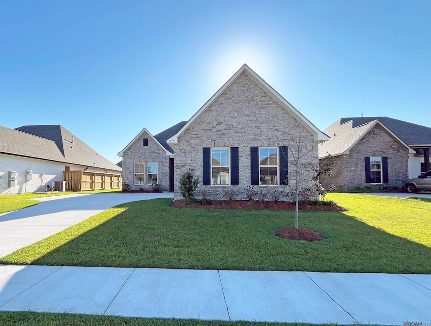 6532 Nesting Dr, Gonzales, LA 70737 - photo 1