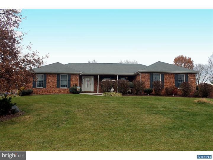 202 Rice Dr, Bear, DE 19701 - photo 1