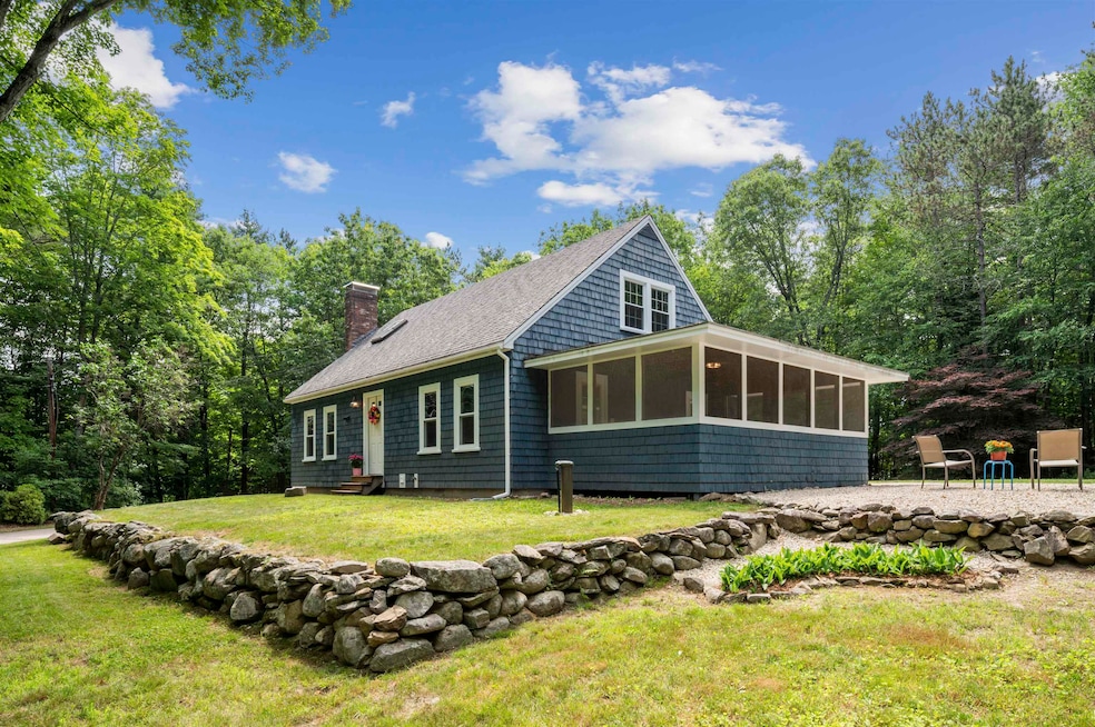 205 Grant Road, Newmarket NH