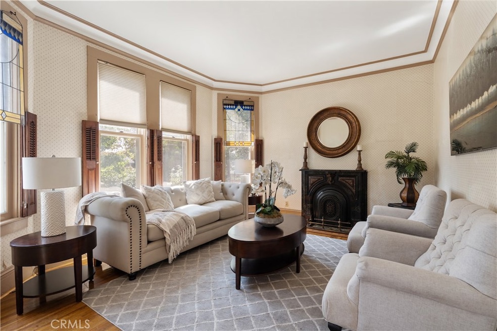 Under Contract $974,999