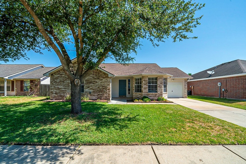 24114 Broken Bow Ln, Hockley, TX 77447 - photo 1