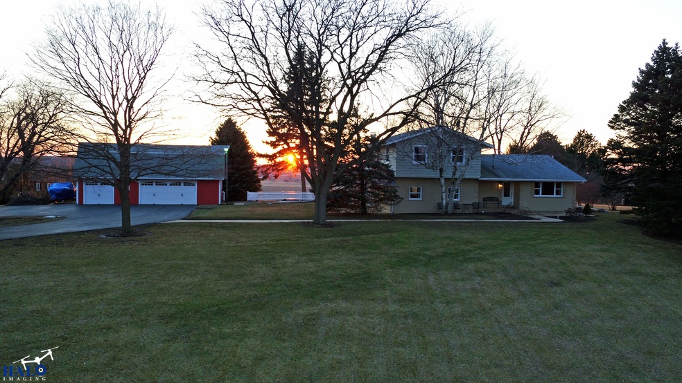 35 Eagle View Ln unit 1, Oswego, IL 60543 - photo 1