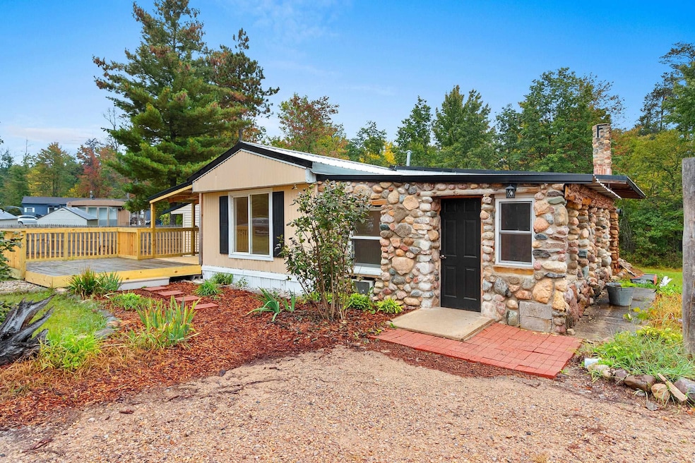 W11680 W 26th Rd, Pound, WI 54161 - photo 1