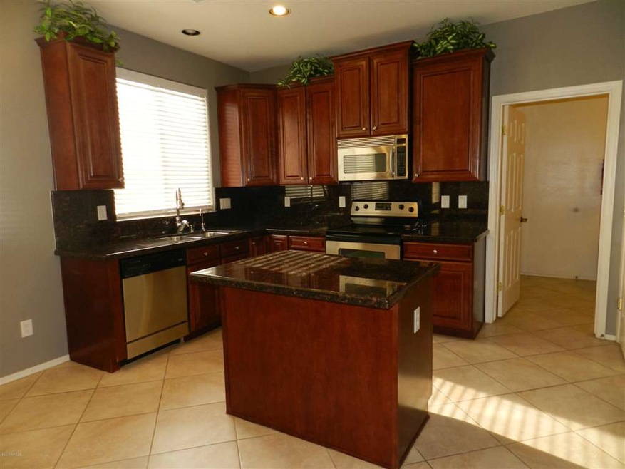 REMINGTON KITCHEN 1