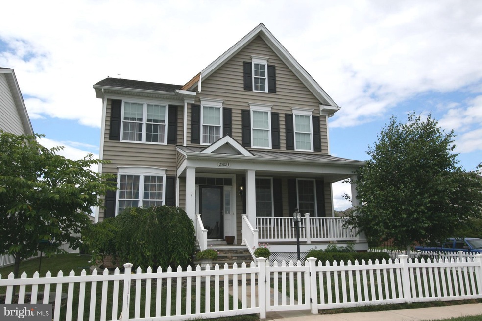 25083 Riding Center Dr, Chantilly, VA 20152 - photo 1