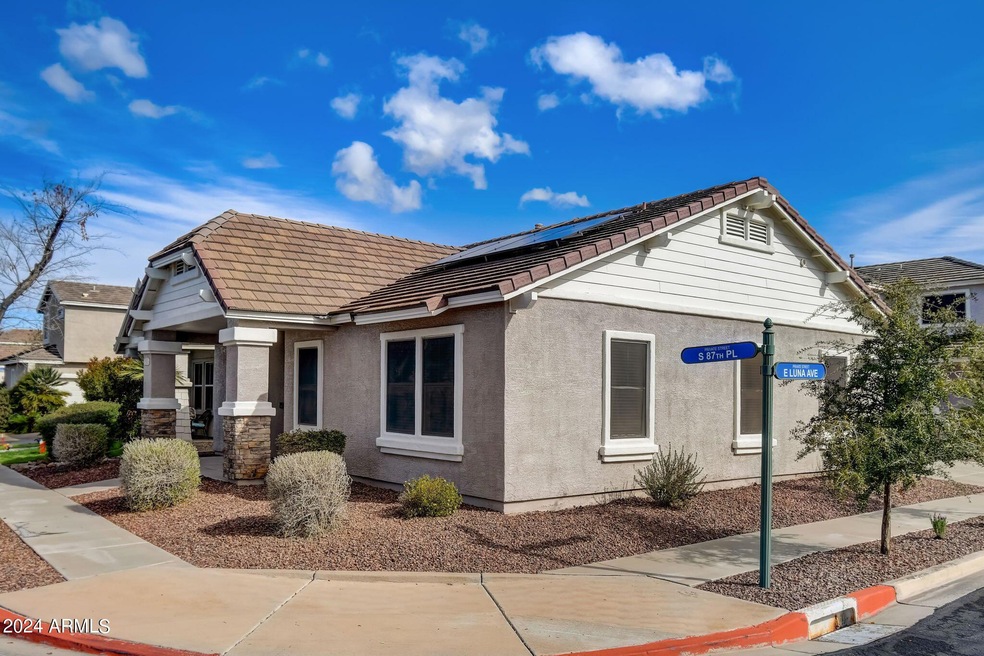 1-web-or-mls-S 87th Pl-001