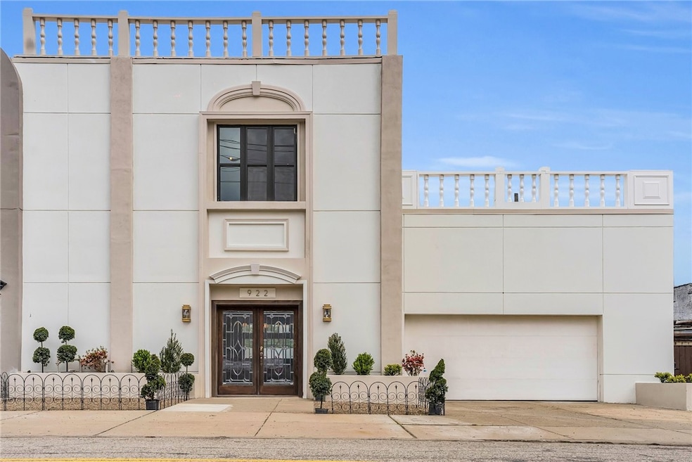 Under Contract $1,499,900