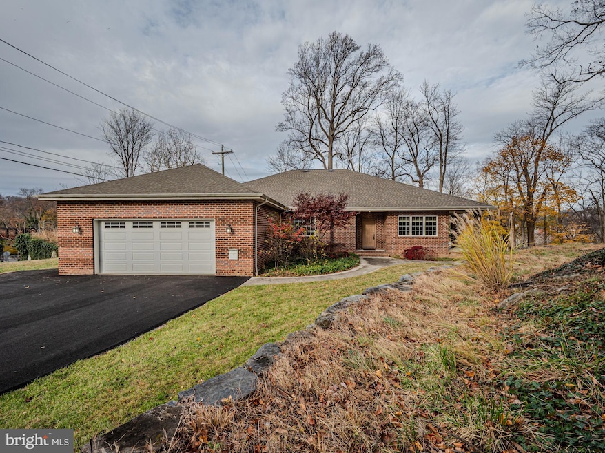 1940 Rising Sun Ln, Wilmington, DE 19807 - photo 1
