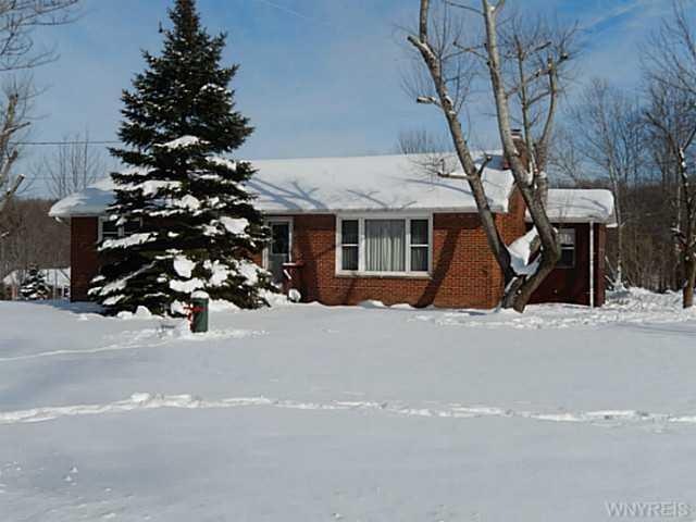 Exterior Front Welcome to 9377 Ryther Road!
