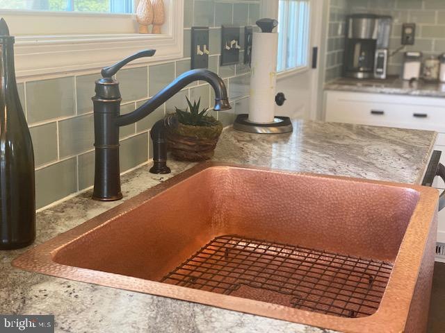 27 Middlekauff Trail, Berkeley Springs, WV 25411 - photo 1