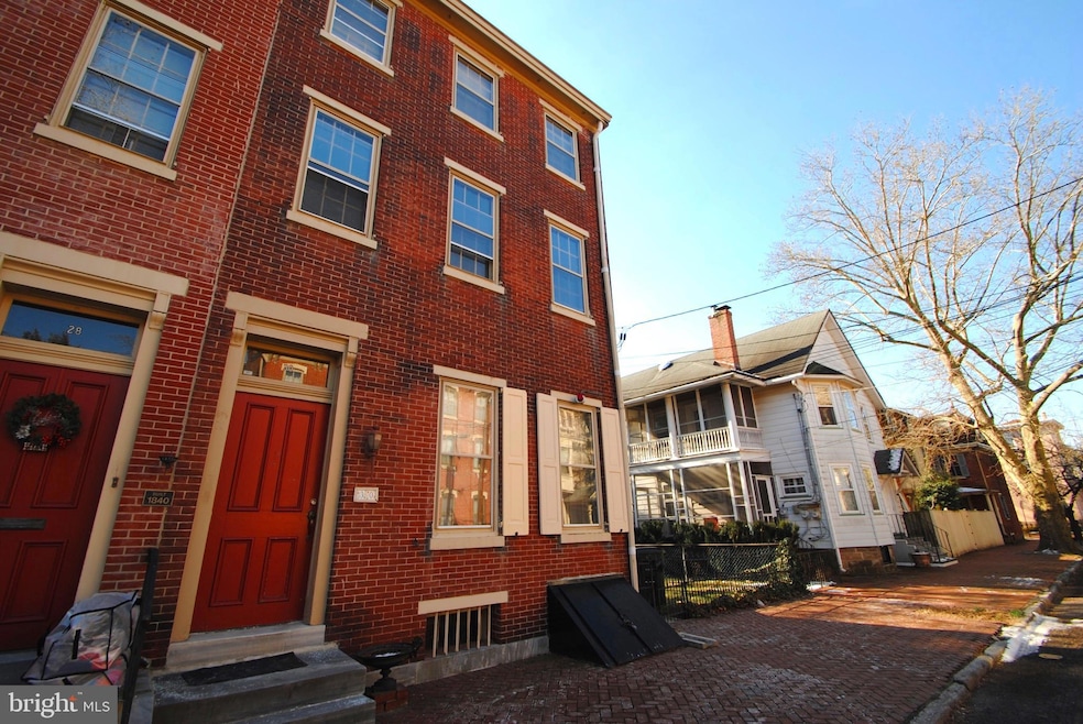 30 W Union St, Burlington, NJ 08016 - photo 1